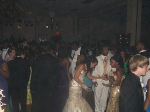 Compro prom dancers